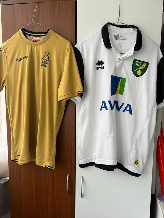 Tricou Norwich i Nottingham Forest