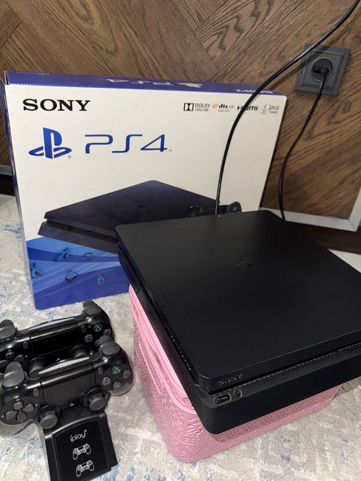 Ps 4 Slim, память 1 TB