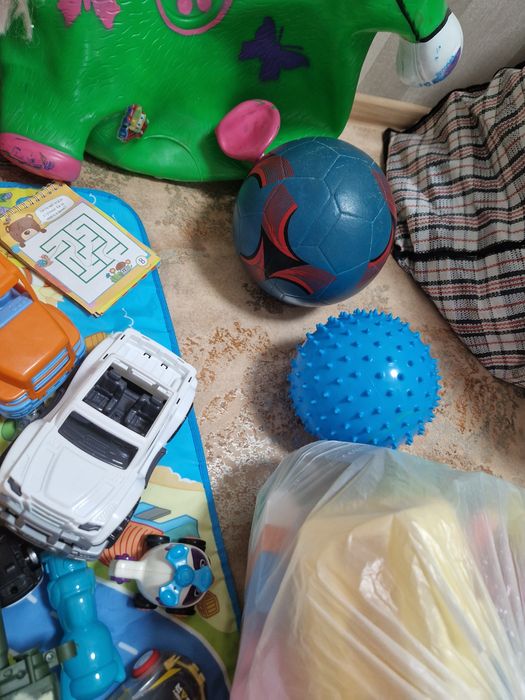 Продам  детские игрушки  развивашки