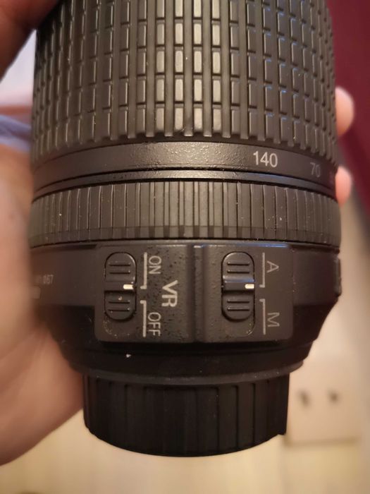 obiectiv dslr nikon af-s dx nikkor 18 - 140