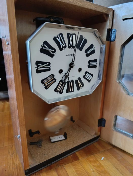 Часы с боем , Янтарь, советские