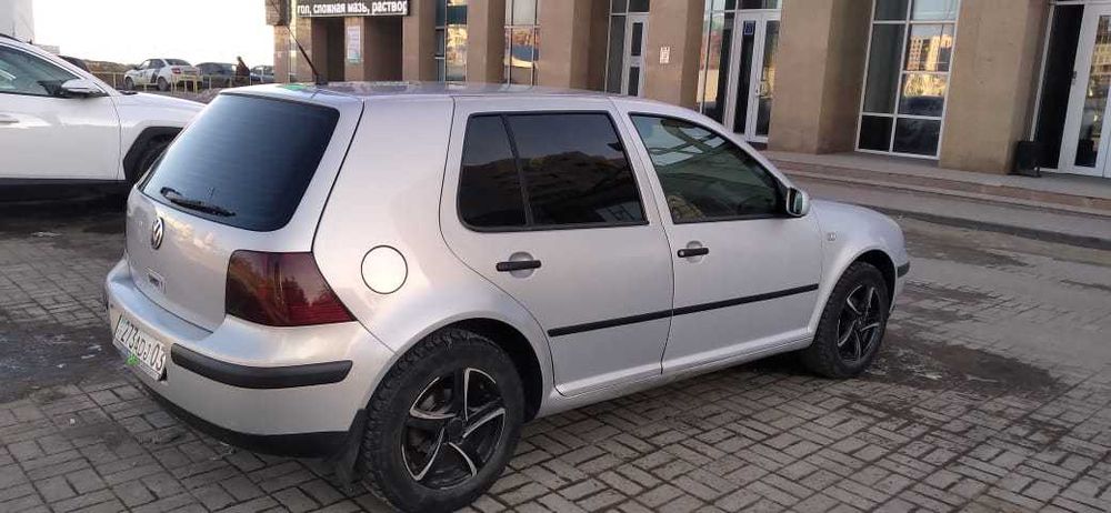 гольф 4 сатамын жағдайы жақсы