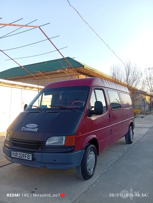 Ford Transit sotiladi.