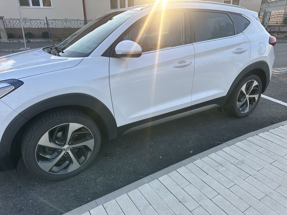 Vand Hyundai Tucson 1.7 CRDI