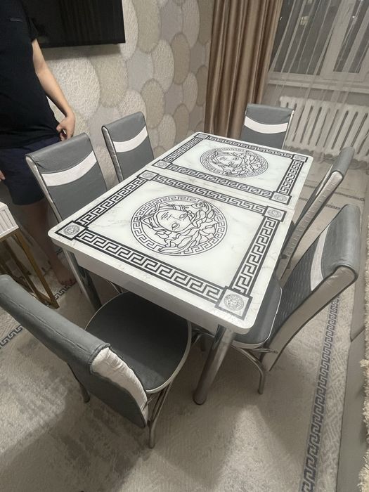 Стол  и стулчики