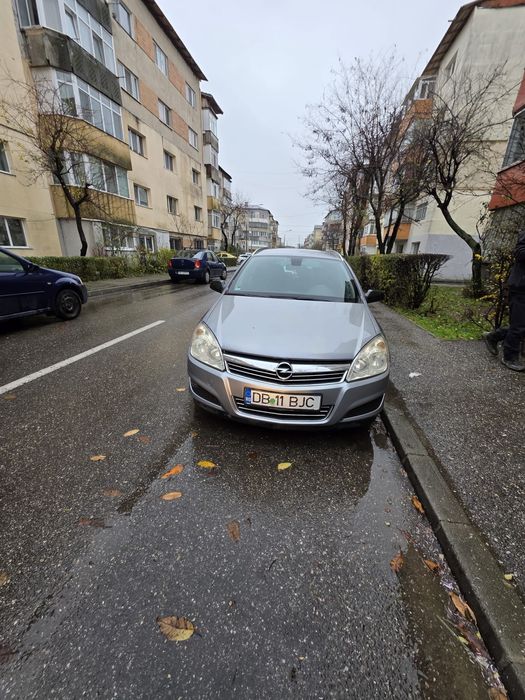 Opel Astra H Hatchbak