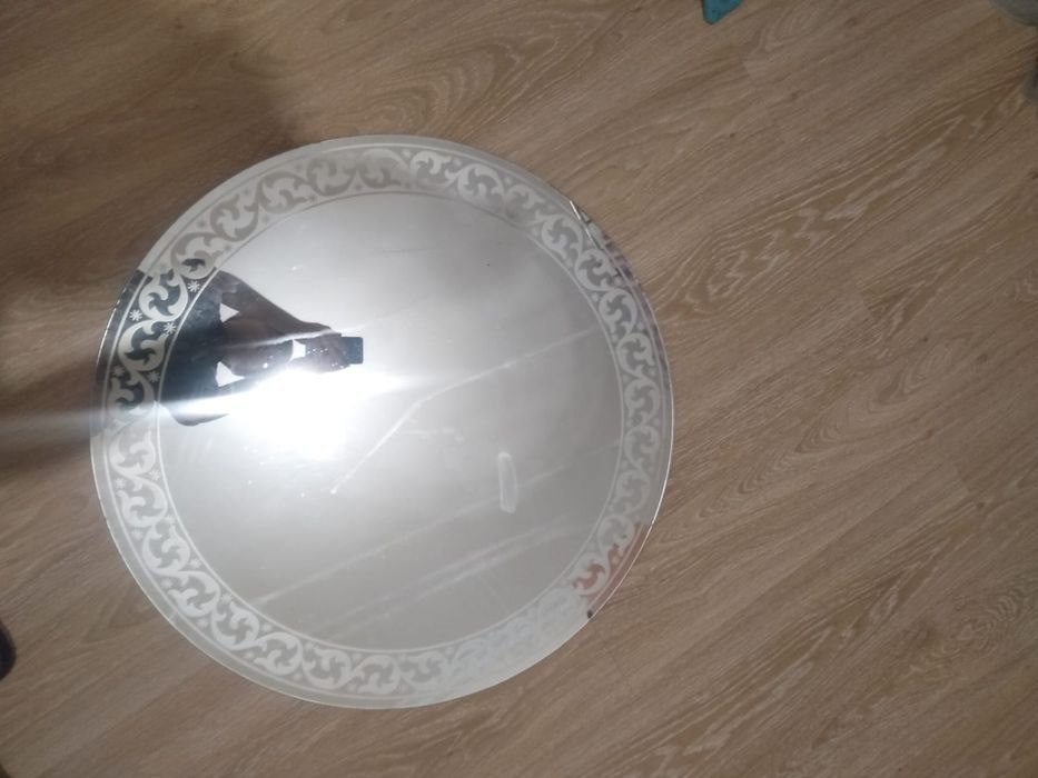 Продам зеркало для комнат