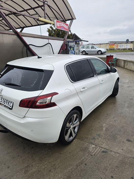 Peugeot 308 t9 headlight 2014