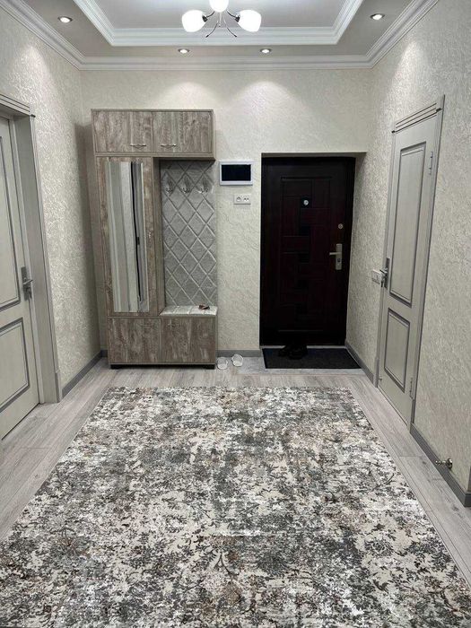 Продаётся 2/4/7 квартира в Юнусабаде