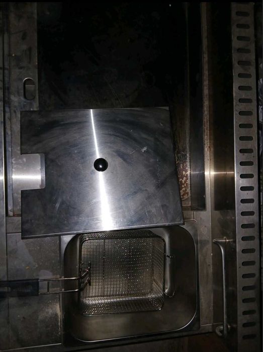 Комбинирана плоча с фритюрник на газ