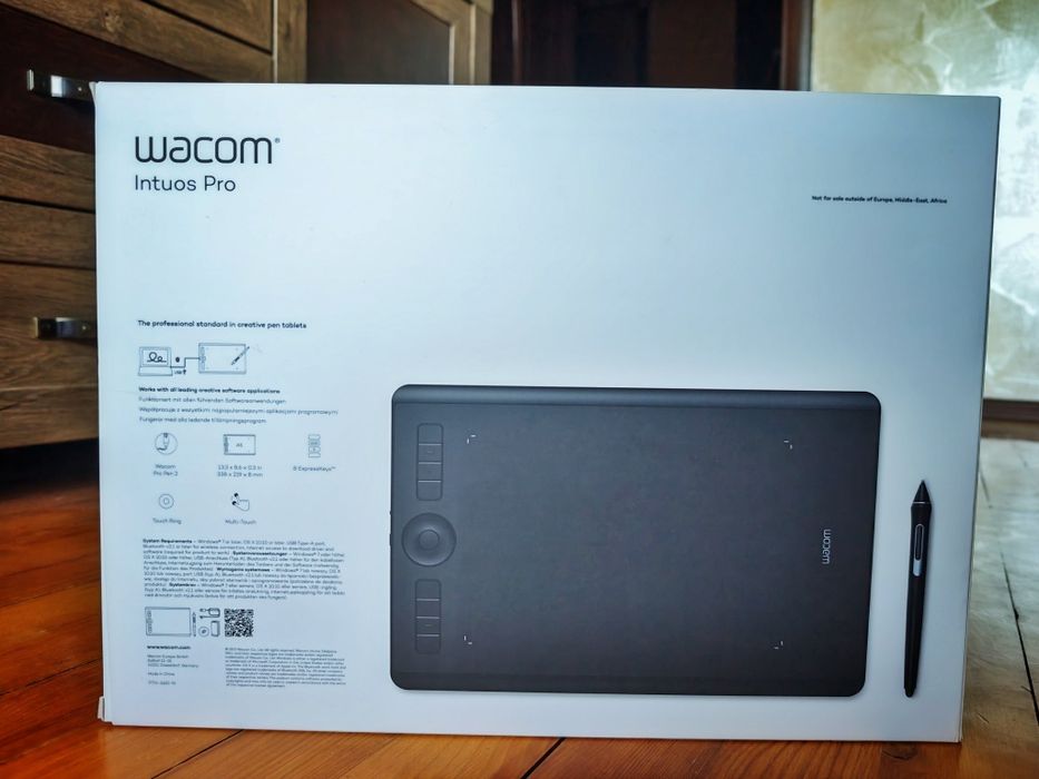 Wacom Intuos Pro Medium PTH-660