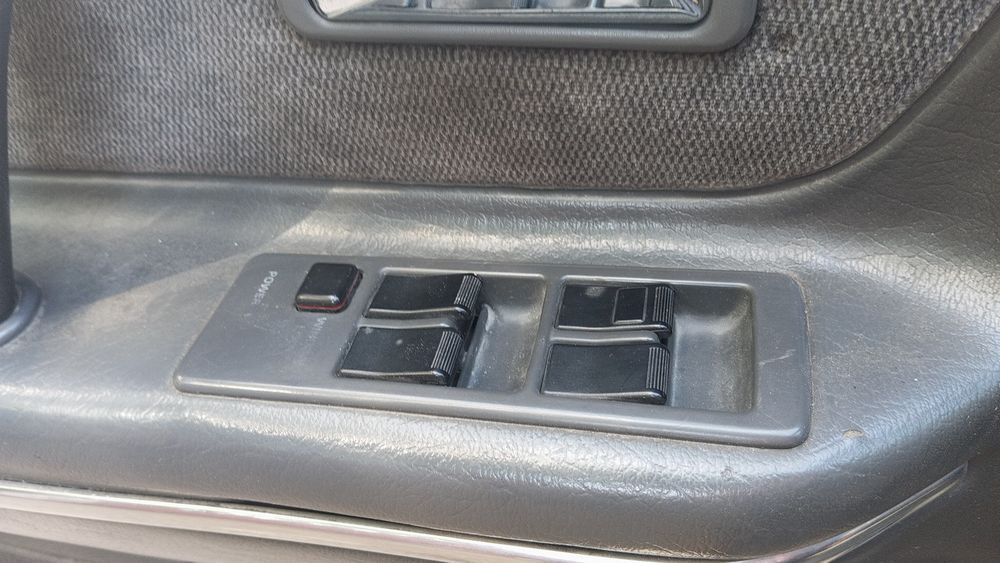 Продам Мазда 626 автомат переходка