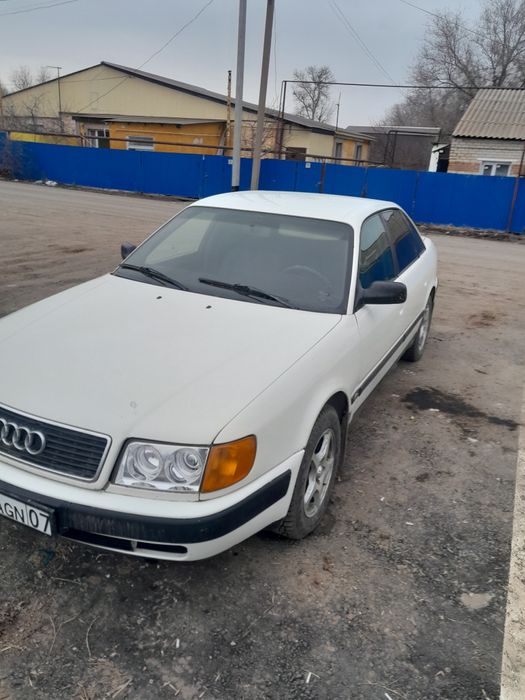Продам ауди 100с4