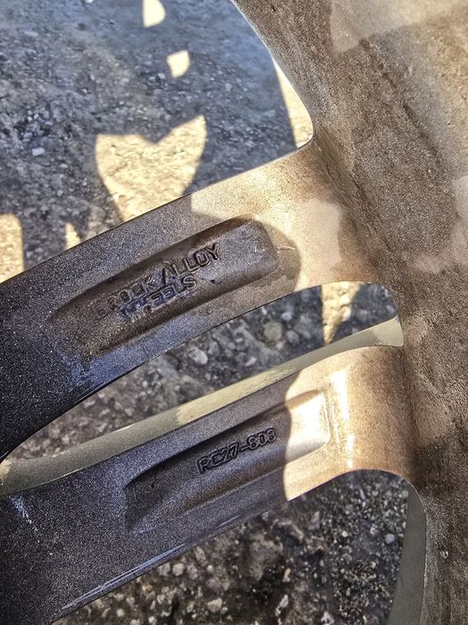 Джанти 18 цола за VW + всесезонни гуми Vredestein с Dot22