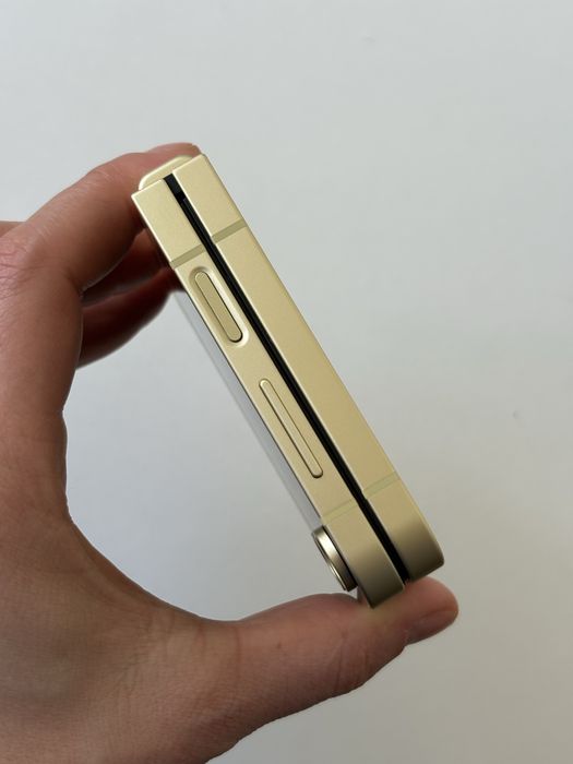 Vand/Schimb Samsung Z Flip 6 512gb