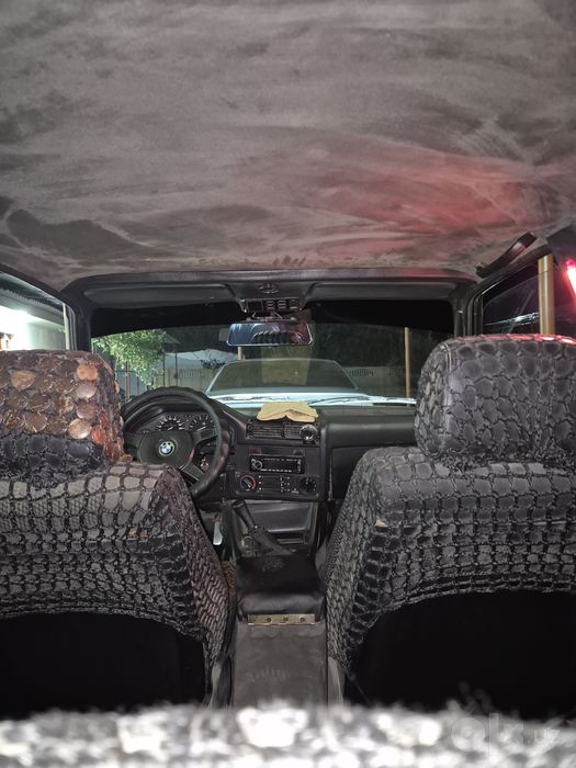 Bmw  E30 sotiladi