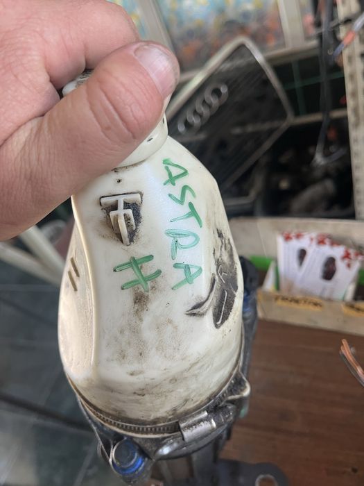 pompa servo asta h 1,9 si 1,7 d