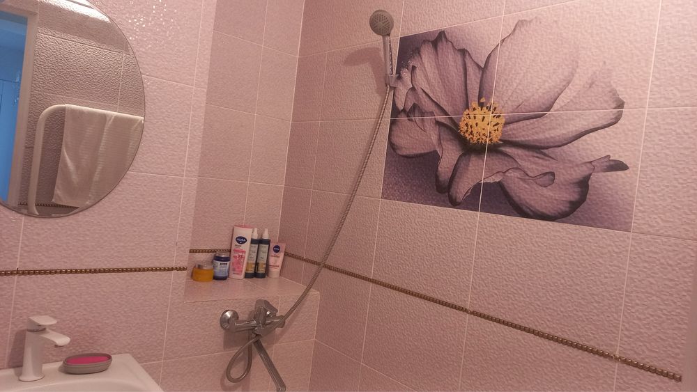 Сдаётся квартира по суточно!!