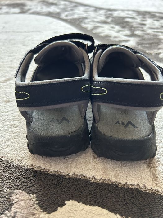 Sandale Vty marimea 33