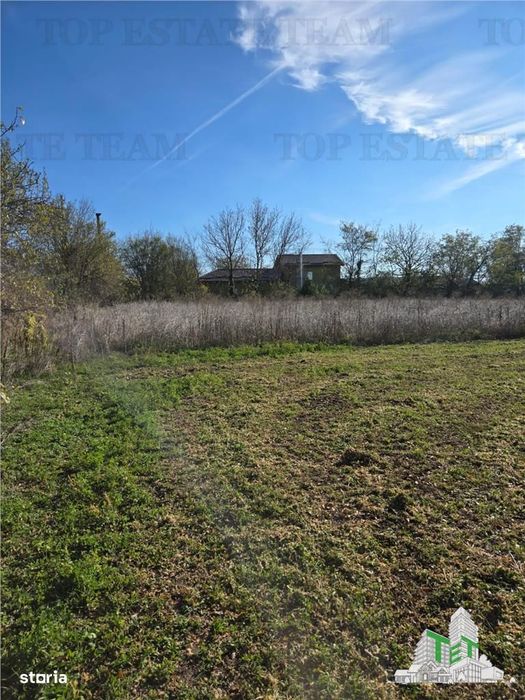 Teren intravilan, 3751mp oportunitate de investitie, cu utilitati, com