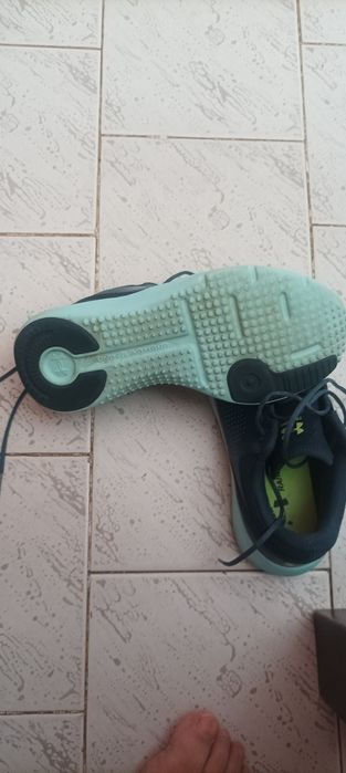 Маратонки Under armour