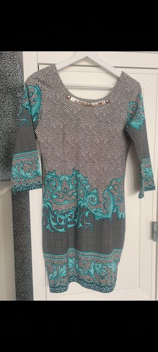 Rochie de zi.      .