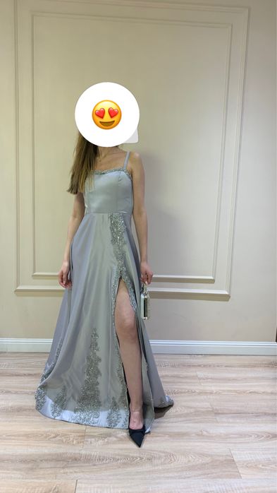 Красивое. Вечернее платье