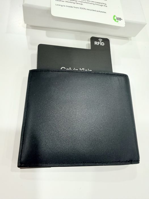 Vand portofel CK & LV