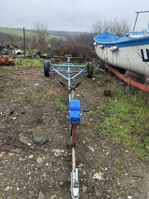 Колесар за лодка до 6м