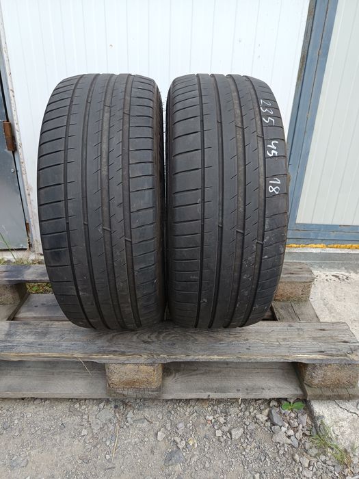 235 45 ZR 18 MICHELIN Дот 3722
