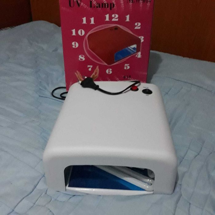 Lampa UV unghii gel