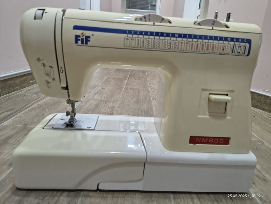 2 броя Шевни машини