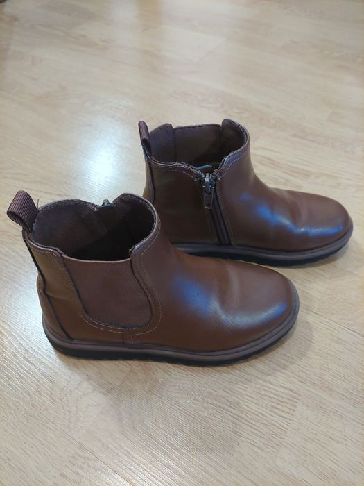 Ghete Chelsea marimea 31 H&M