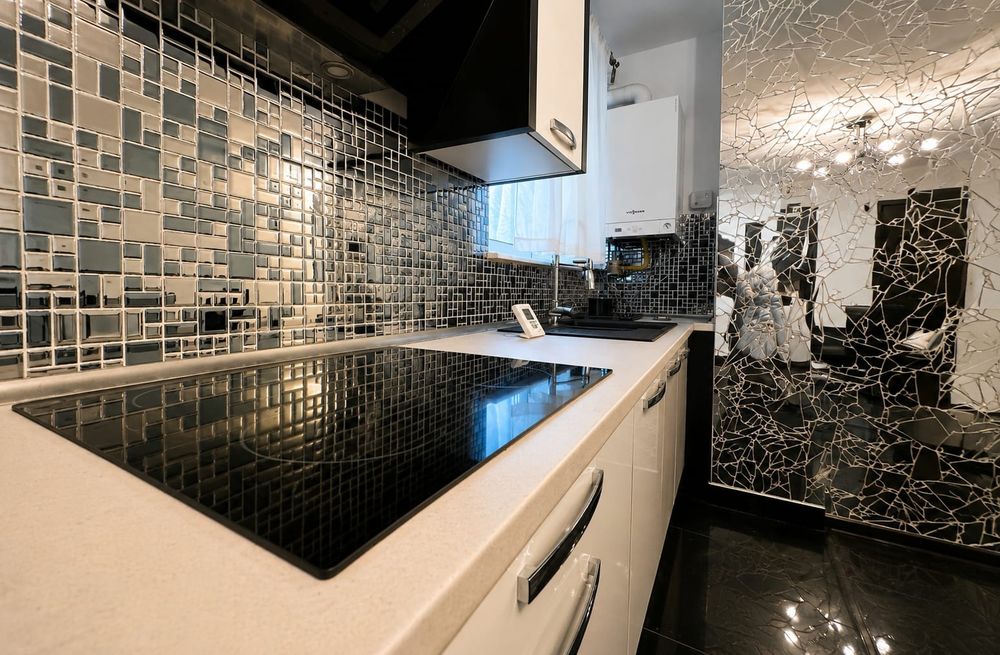 Apartament cu 3 camere de închiriat