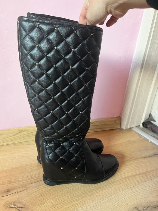 Дамски капитонирани ботуши и чизми от ествествена кожа