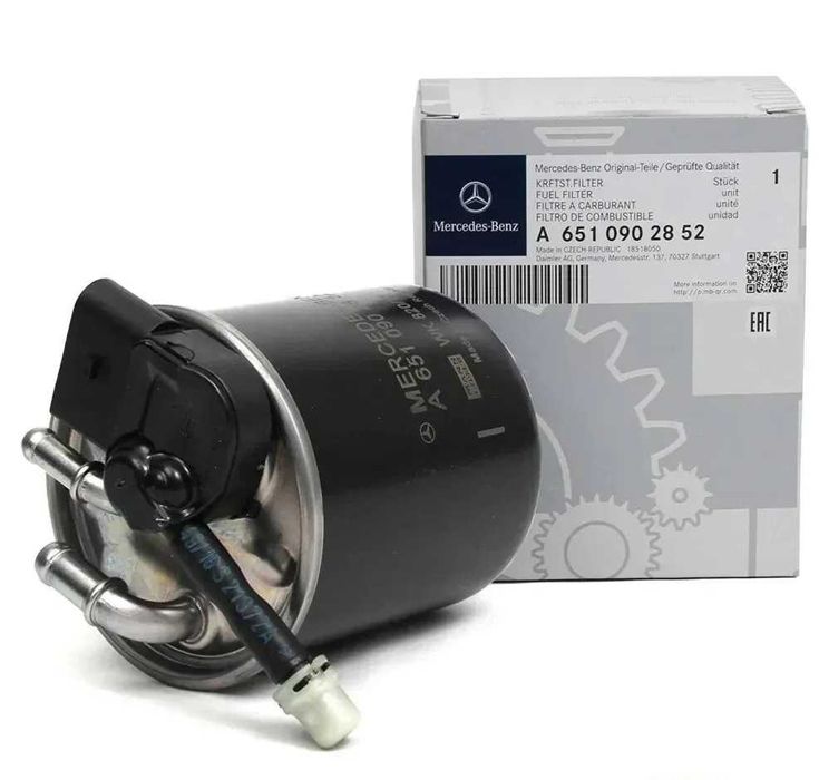 Оригинален горивен филтър за Mercedes двигател 651 дизел .