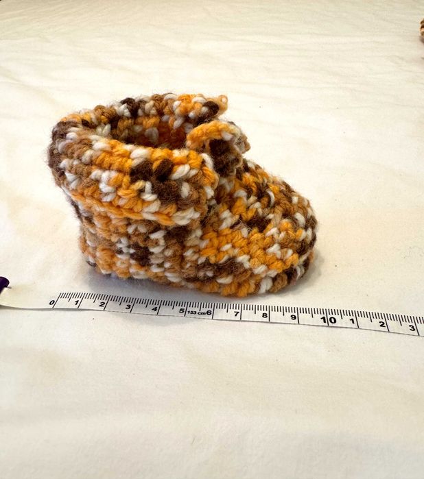 Botosei crosetati pentru bebe