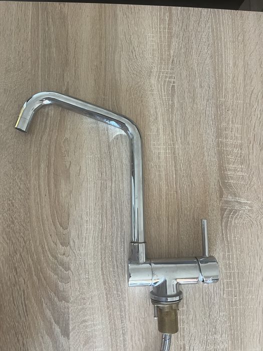 Смесител за мивка