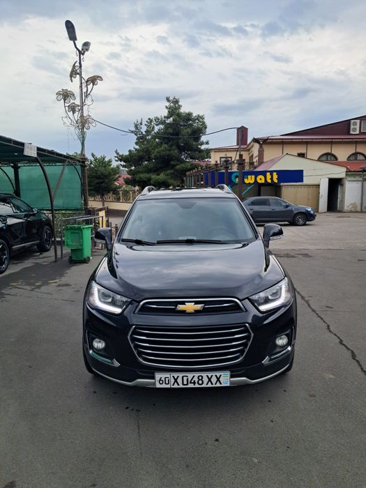 Captiva 4 sotiladi naxt va  variantga bolib tolashga ham  kelishamiz