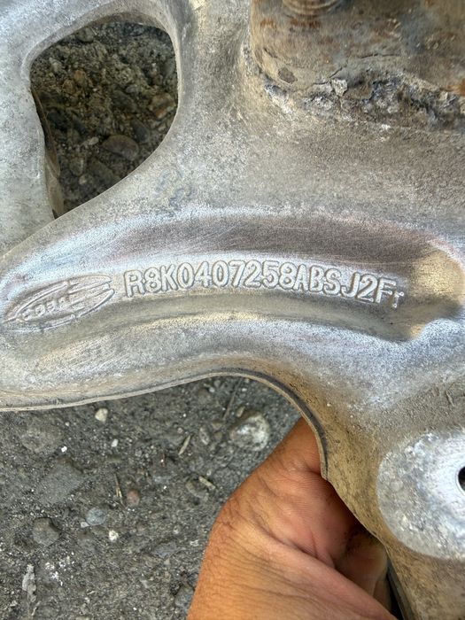 Шенкел алуминев шенкел носач за audi A4 B8 B8.5 : Q5 : A6 C7.5 : A8 D4 :A5  A7 C7