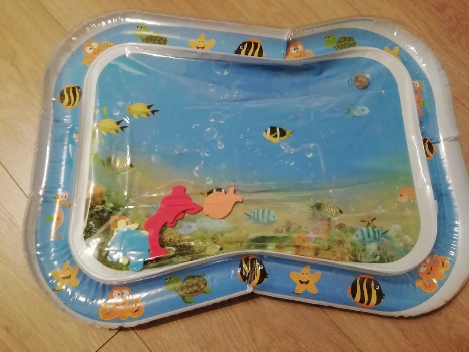 Надувчаема водна постелка за бебета