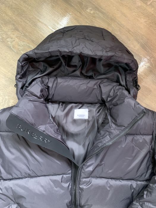 Куртка Burberry в хорошем качестве