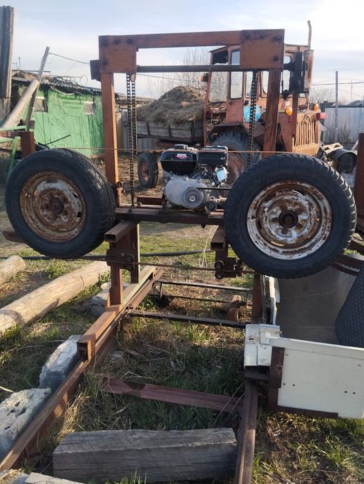 Продаю стол слесарный