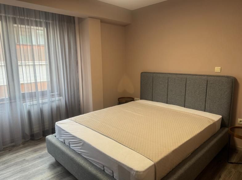 Дава се под наем Двустаен апартамент в Пловдив, Център - 65 кв.м за 600 € - Снимка #3