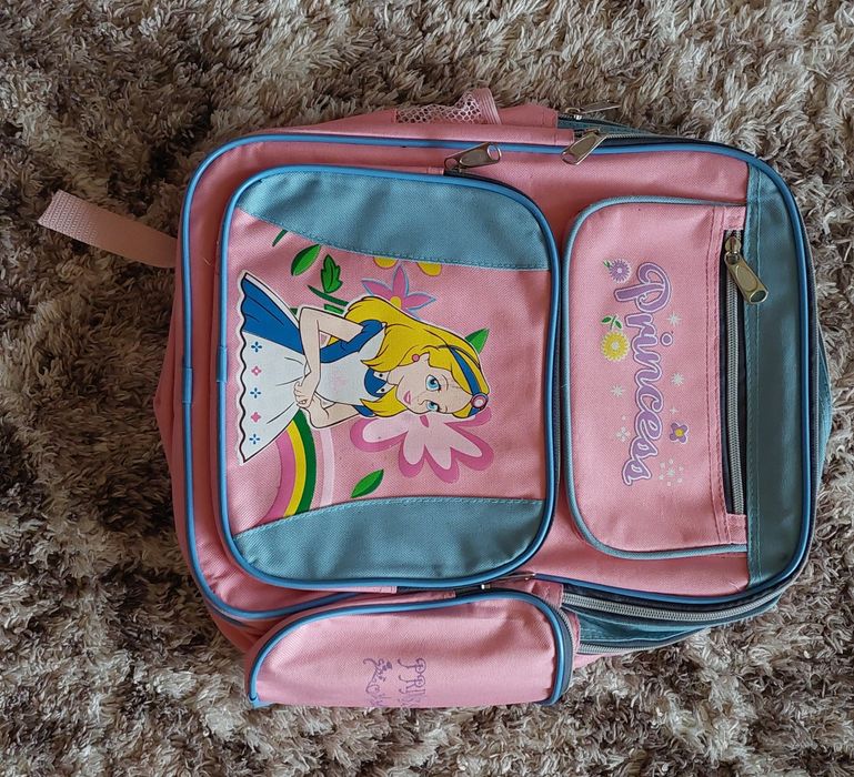 Детска раница за момиче