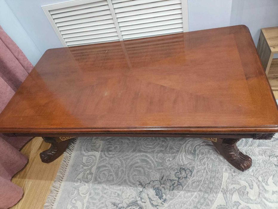 Журнальный столик