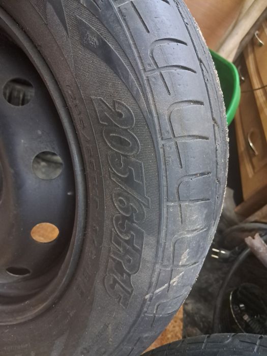 Шины с дисками  на  R 15