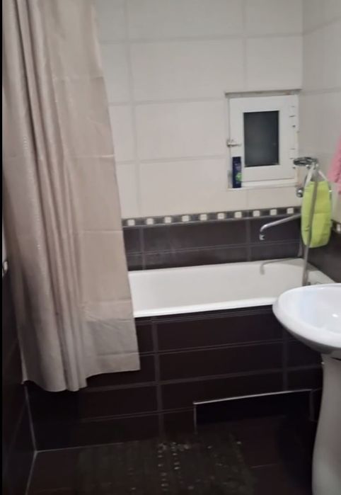 Продается квартира под нежилое Ахмад Дониш