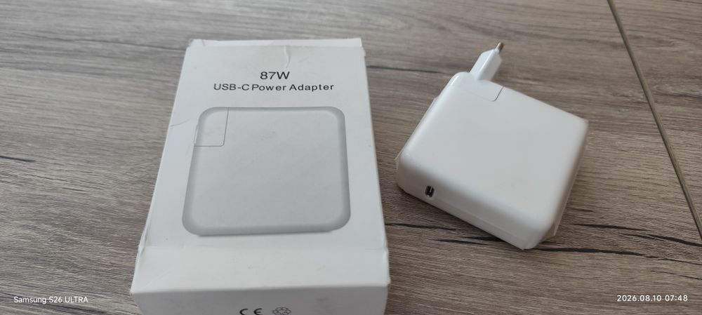 Зарядно за Apple