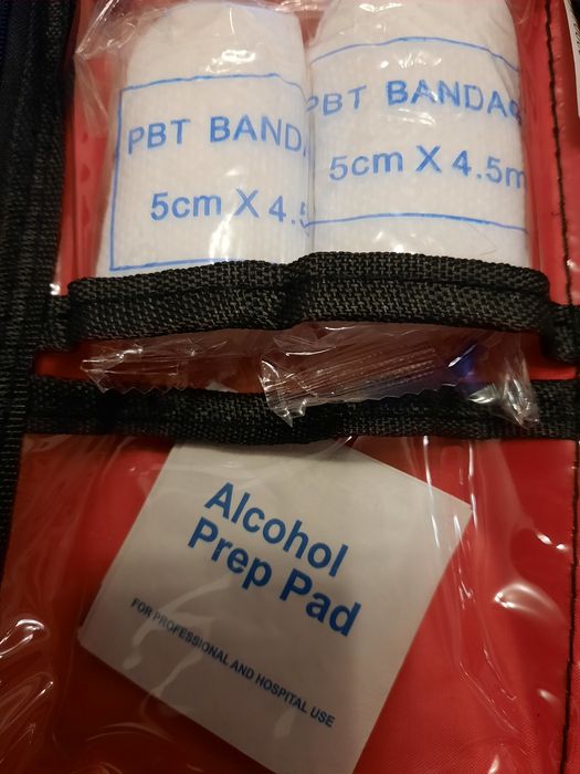 Trusă medicală de prim ajutor pentru pisici Royal Canin